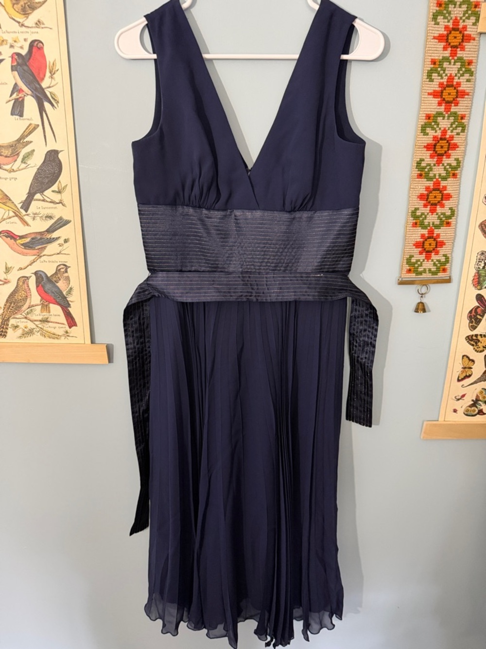 Max & Cleo Navy Blue Pleated Midi Sleeveless Dress Belt size 8